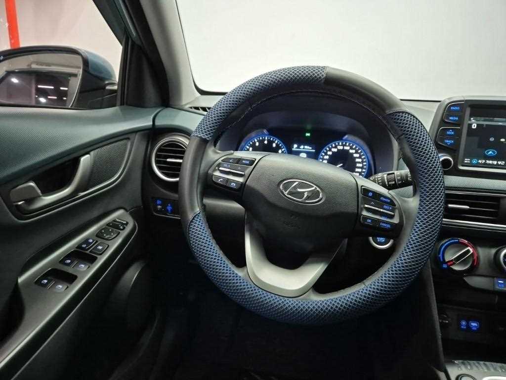Hyundai Kona — photo 09