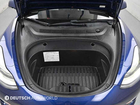 Tesla Model 3 — photo 06