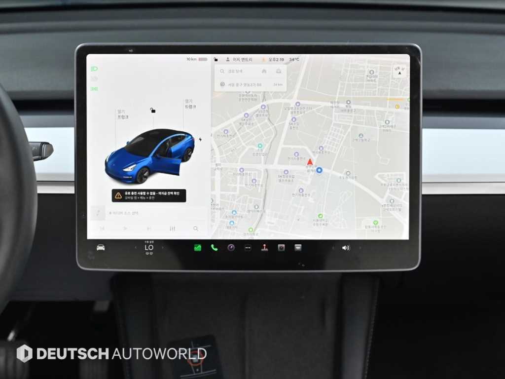 Tesla Model 3 — photo 14