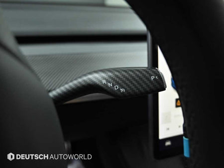Tesla Model 3 — photo 09
