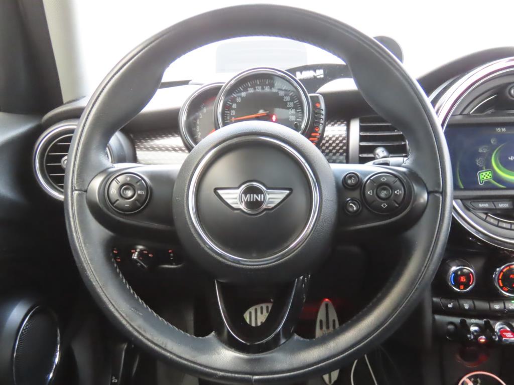 Mini Cooper — photo 09