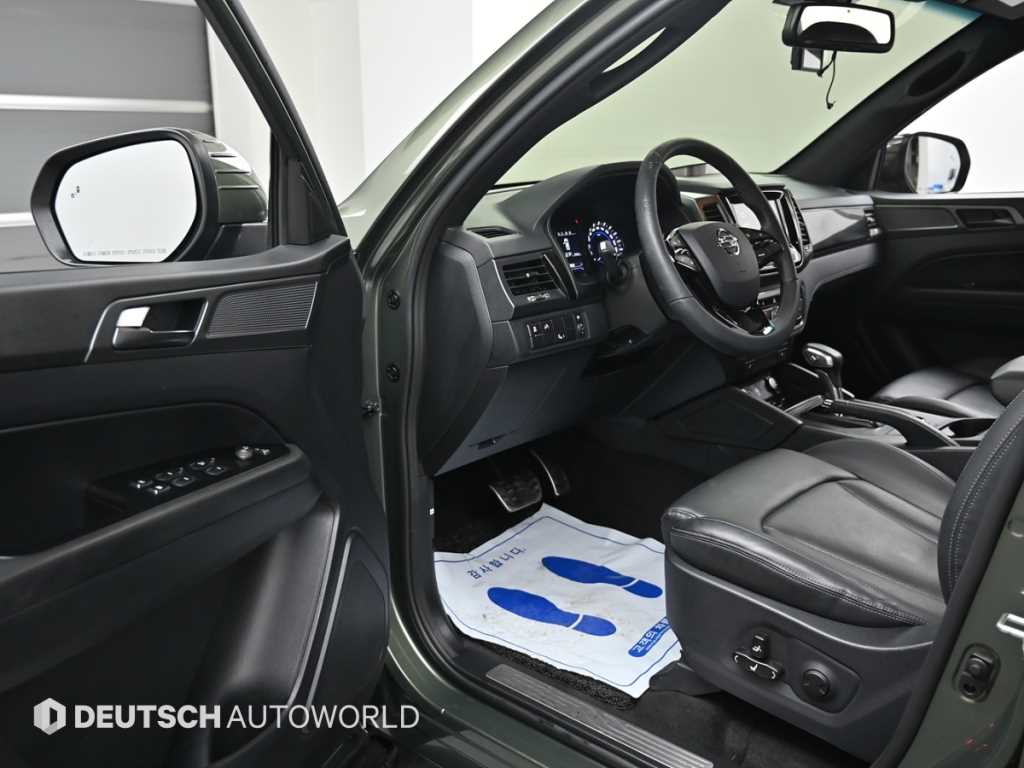 KGM Rexton — photo 11
