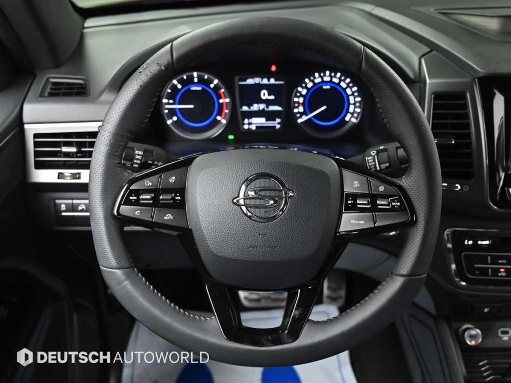 KGM Rexton — photo 13