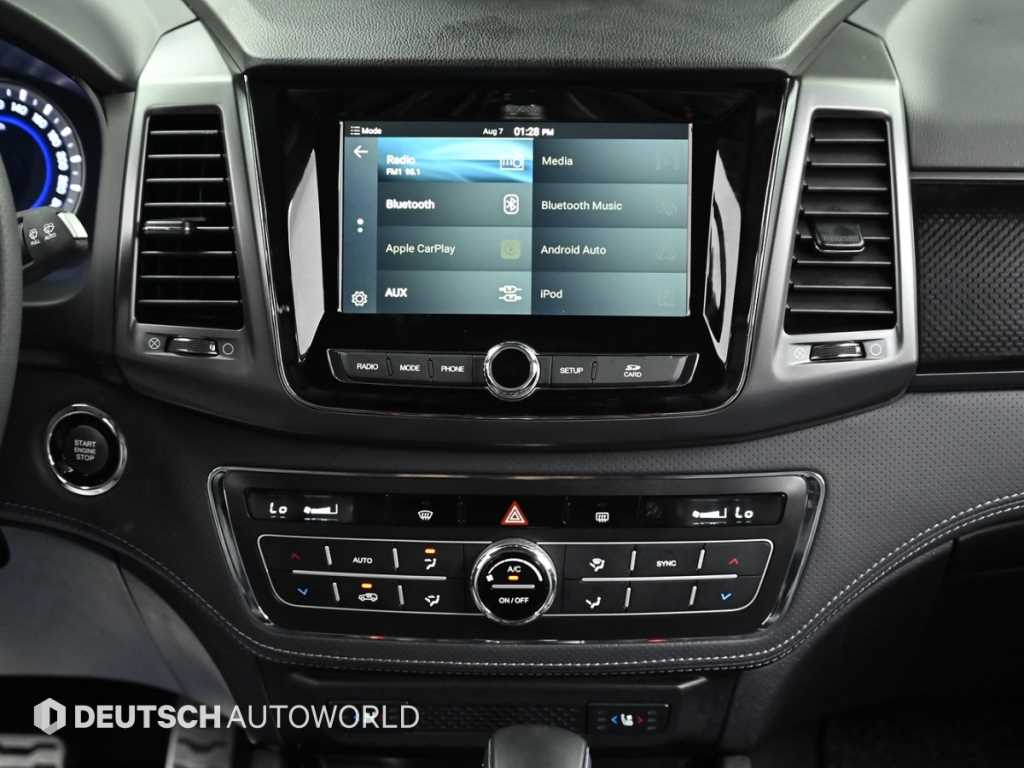 KGM Rexton — photo 14