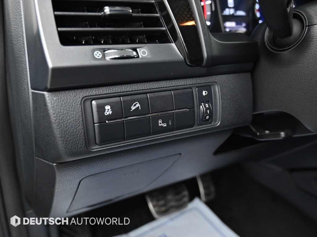 KGM Rexton — photo 17