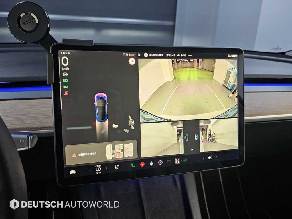 Tesla Model 3 — photo 15