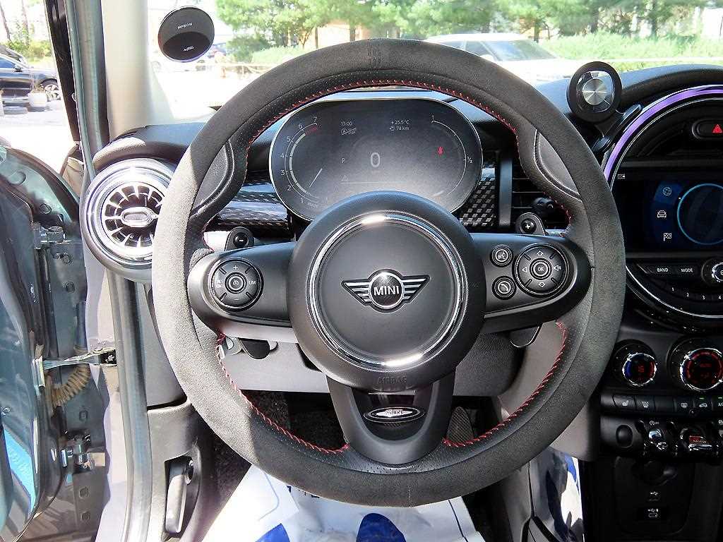 Mini Cooper — photo 08