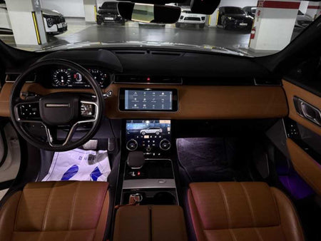 Land Rover Range Rover Velar — photo 10