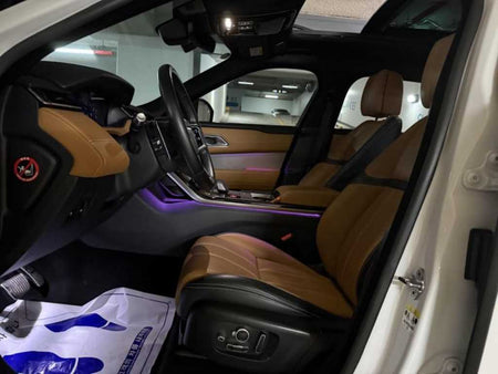 Land Rover Range Rover Velar — photo 11
