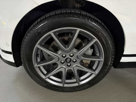 Land Rover Range Rover Velar — photo 18