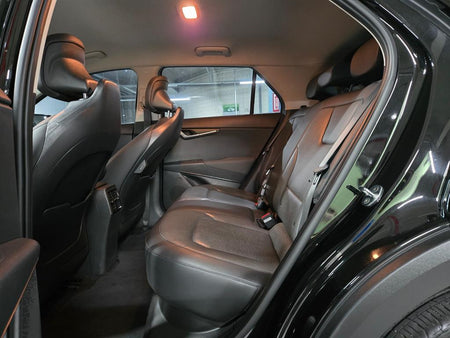 Kia Niro — photo 07