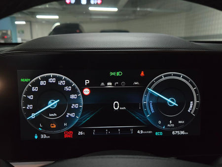 Kia Niro — photo 09
