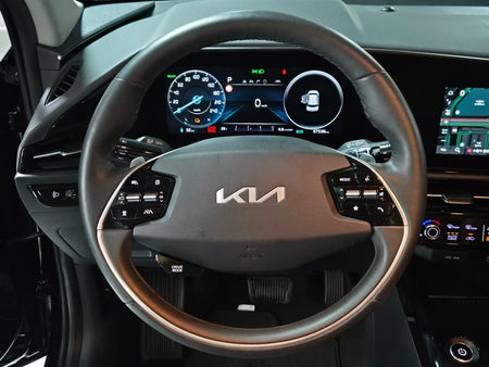 Kia Niro — photo 10
