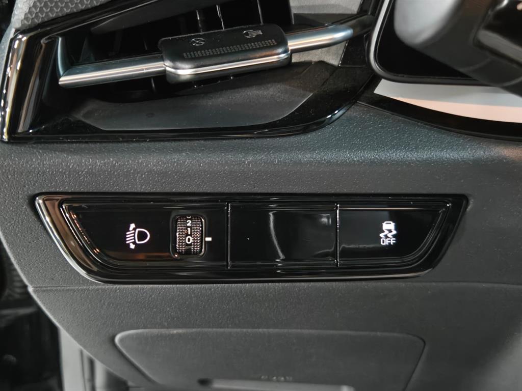 Kia Niro — photo 17