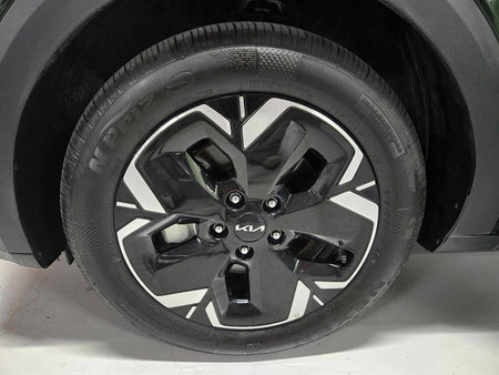Kia Niro — photo 18