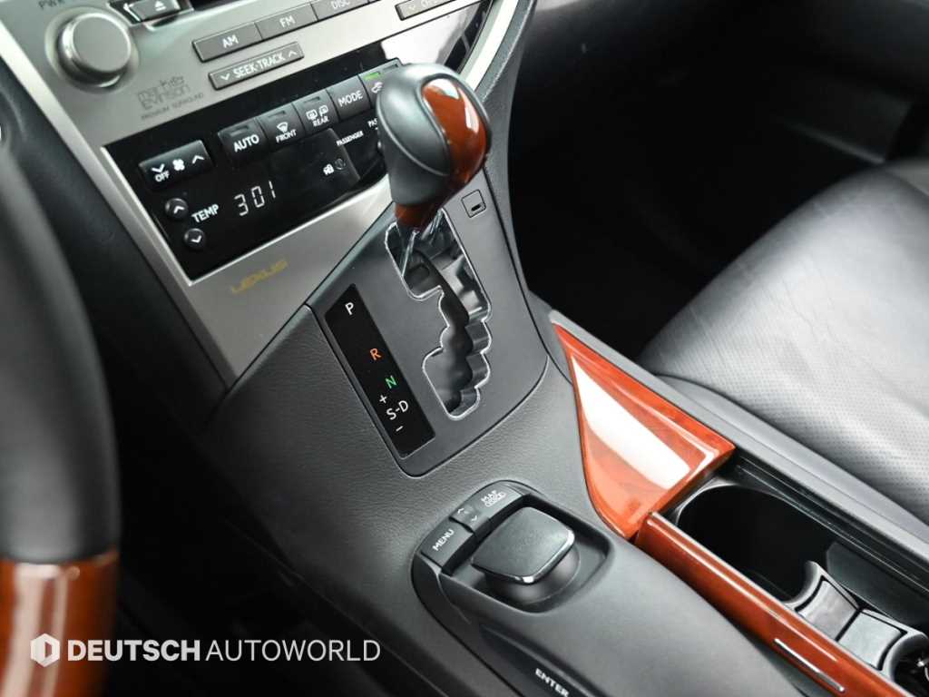 Lexus RX — photo 09