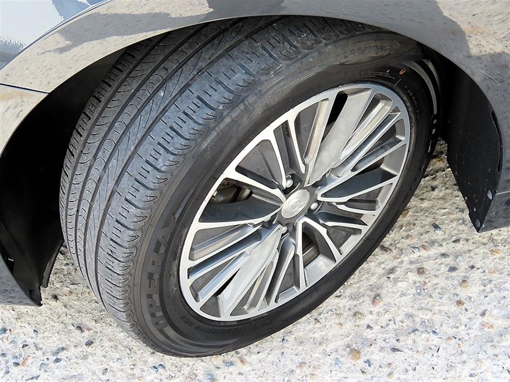 Hyundai Grandeur — photo 20