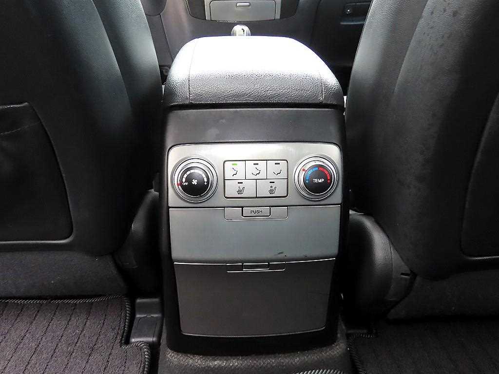 Hyundai Veracruz — photo 16