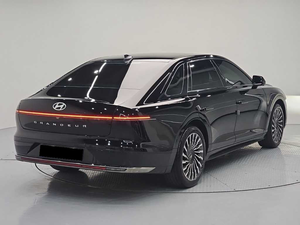 Hyundai Grandeur — photo 04