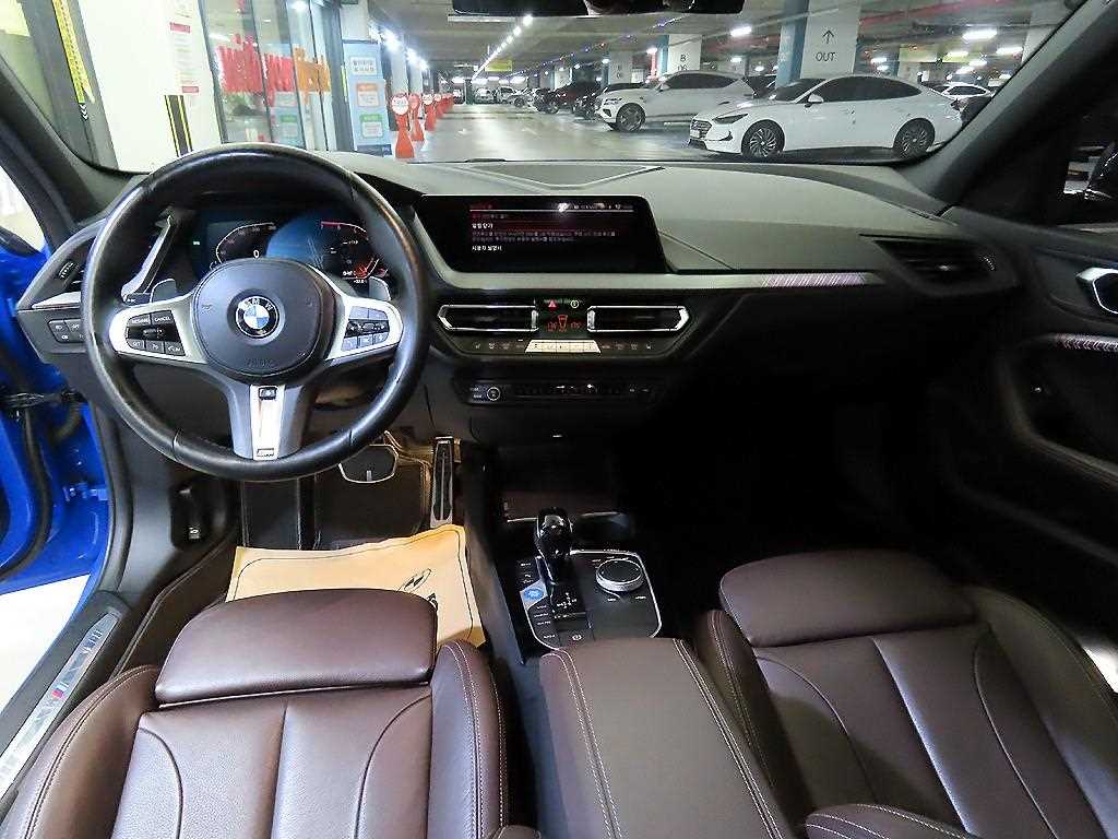 BMW 1-Series — photo 10
