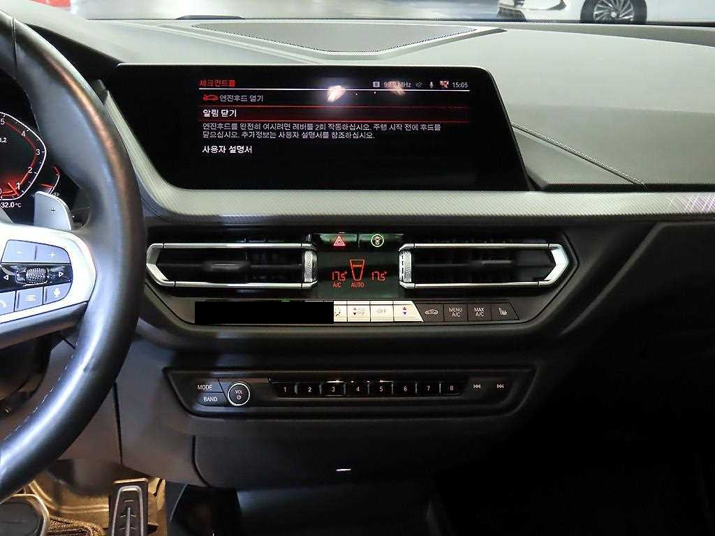 BMW 1-Series — photo 11