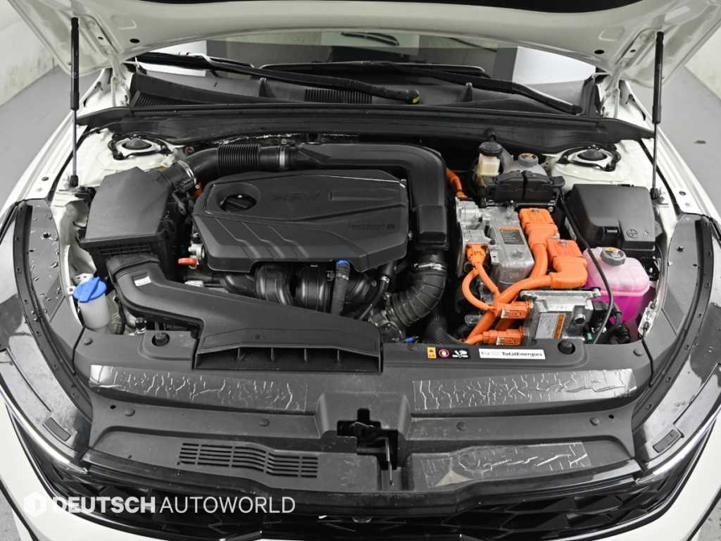 Kia K5 — photo 06