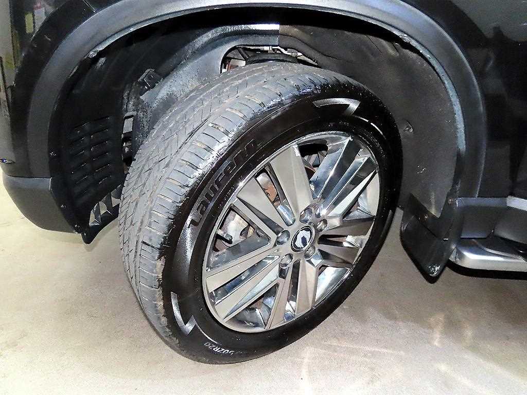 KGM Rexton — photo 20