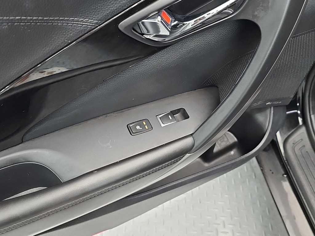 Hyundai Grandeur — photo 13