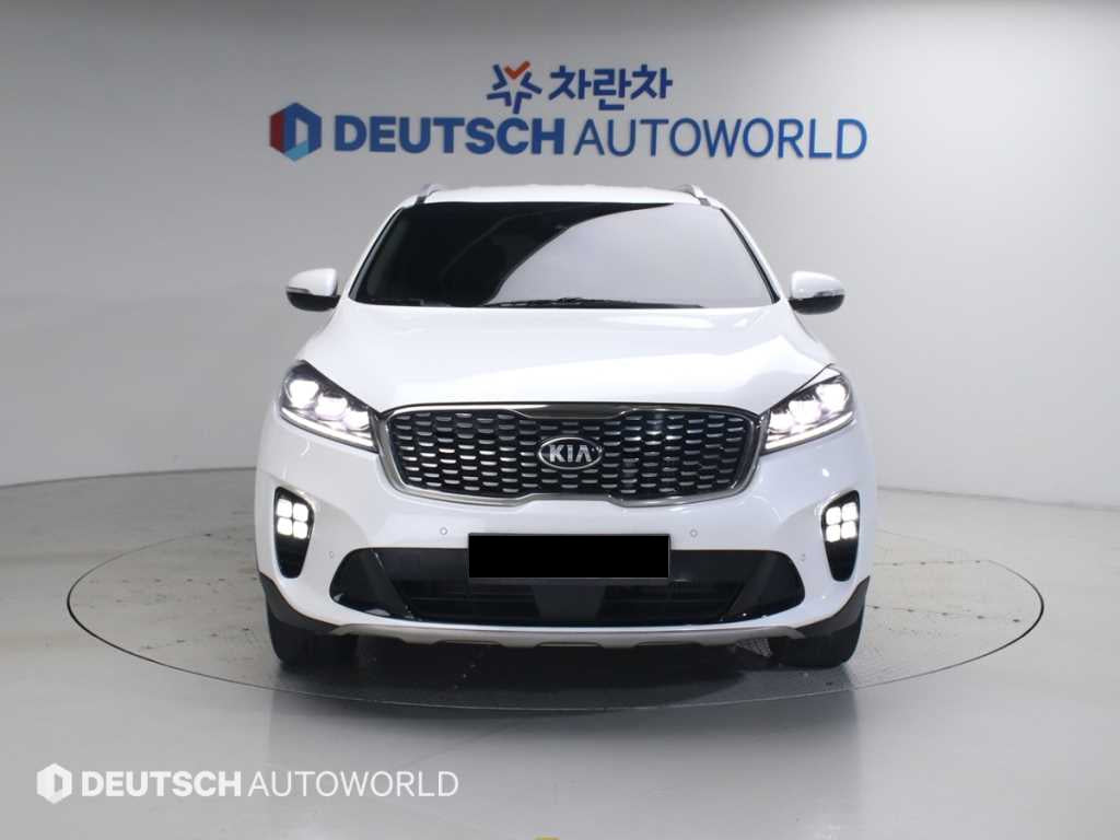 Kia Sorento — photo 03