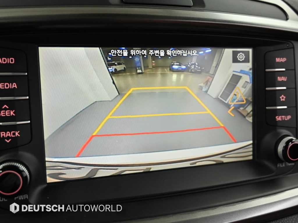 Kia Sorento — photo 15