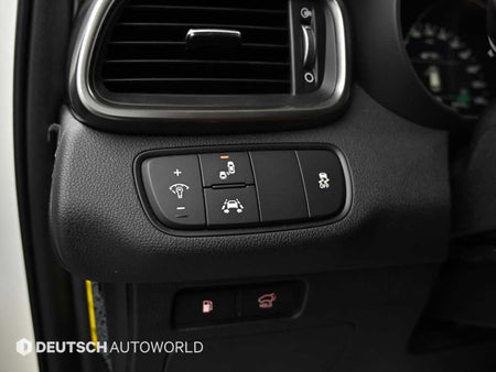 Kia Sorento — photo 17