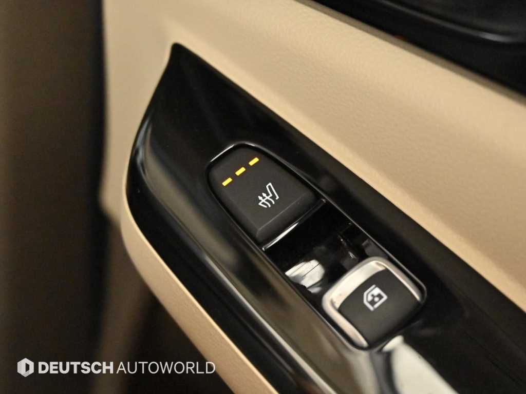 Kia Carnival — photo 16