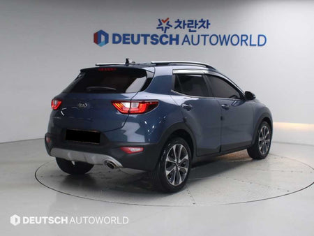 Kia Stonic — photo 02