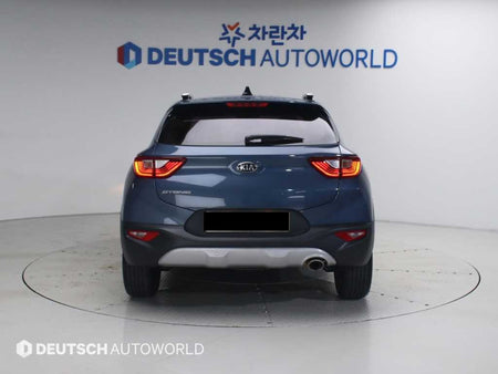 Kia Stonic — photo 04