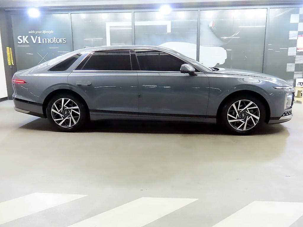 Hyundai Grandeur — photo 03