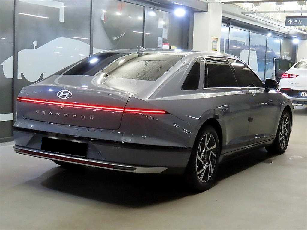 Hyundai Grandeur — photo 04