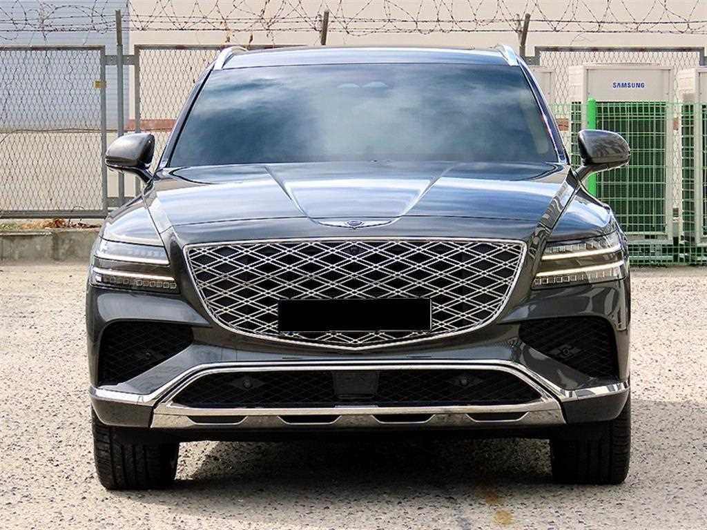 Genesis GV80 — photo 02