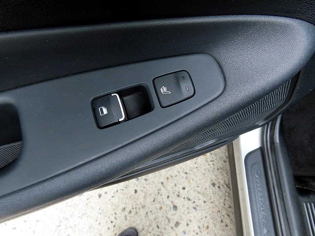 Hyundai Santafe — photo 16