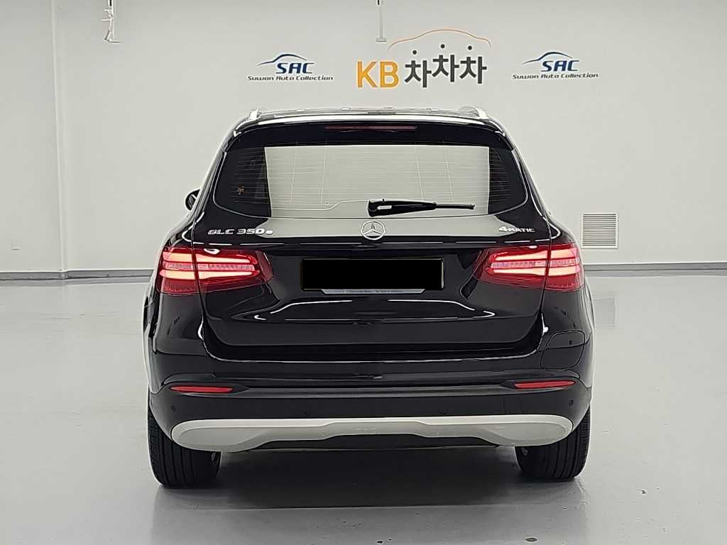 Mercedes-Benz GLC-Class — photo 03