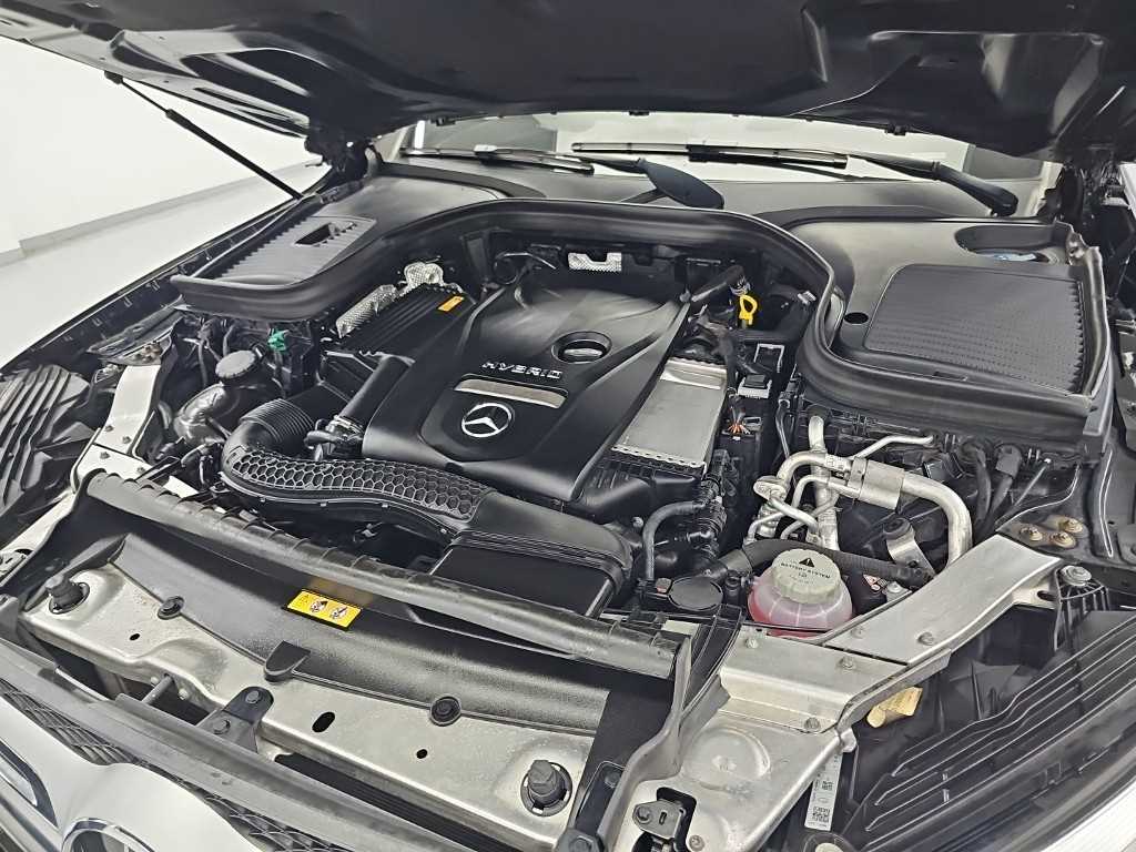 Mercedes-Benz GLC-Class — photo 05