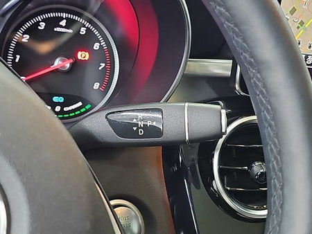 Mercedes-Benz GLC-Class — photo 08