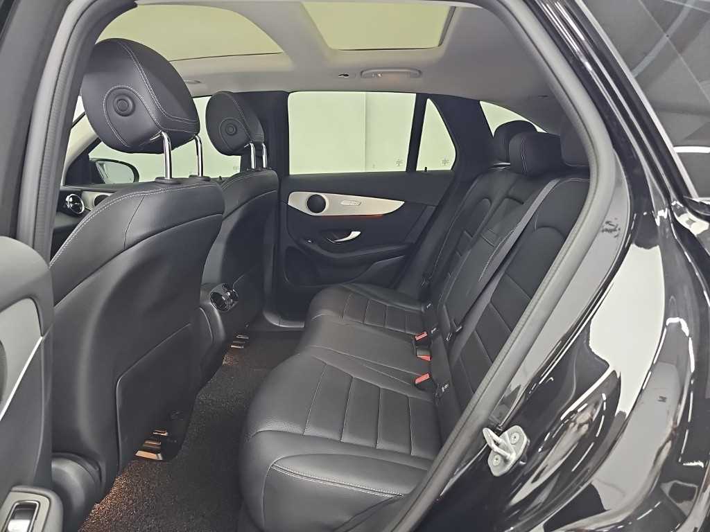 Mercedes-Benz GLC-Class — photo 12