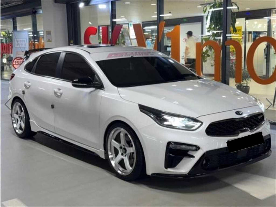 Kia K3 — photo 02