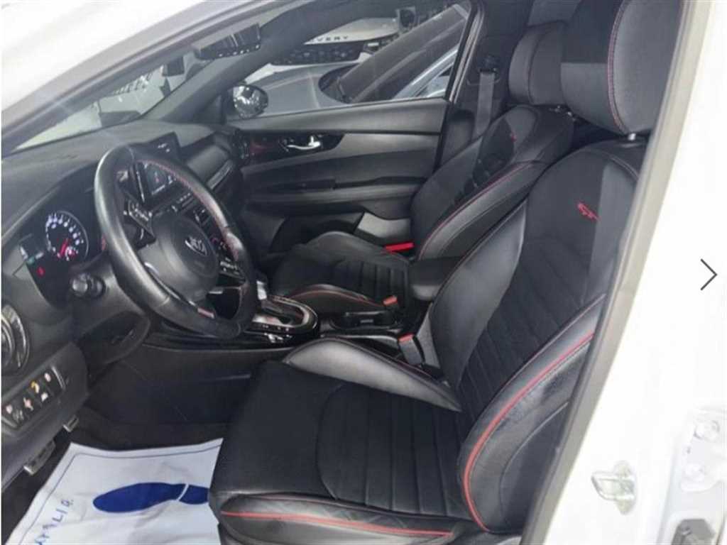Kia K3 — photo 06
