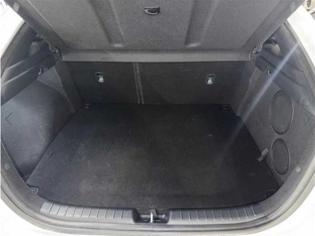 Kia K3 — photo 13