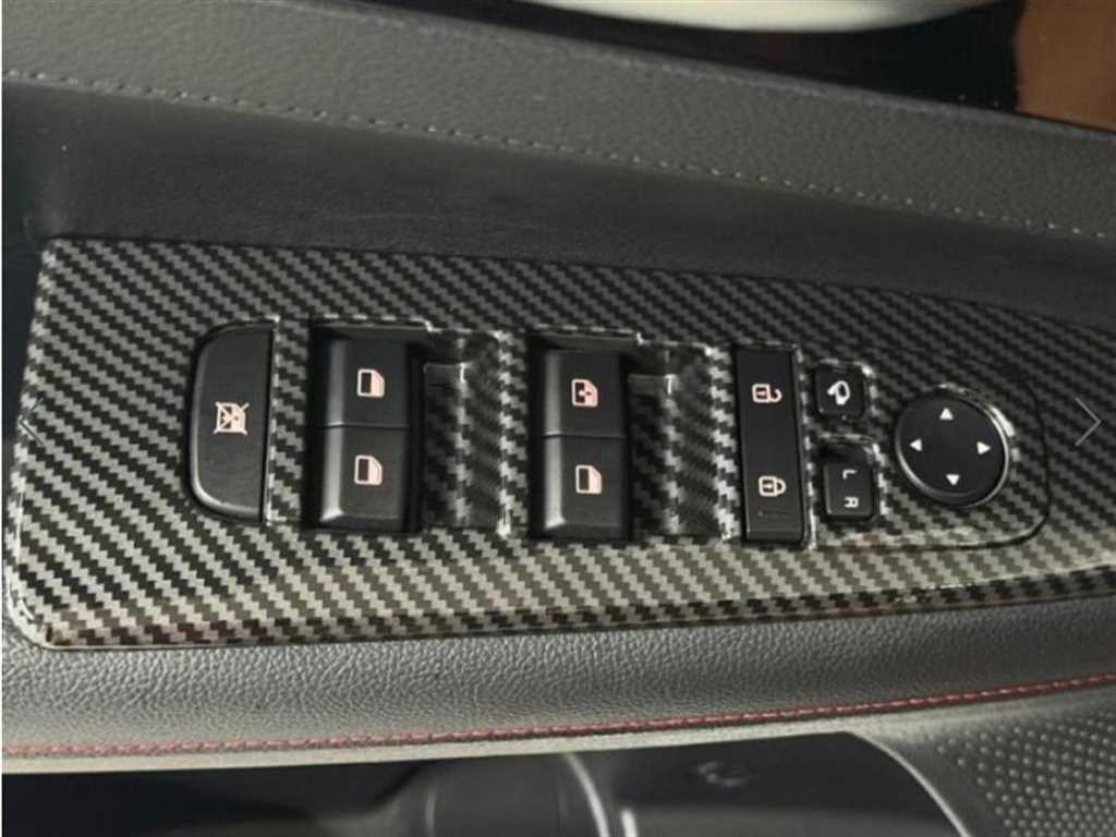Kia K3 — photo 15