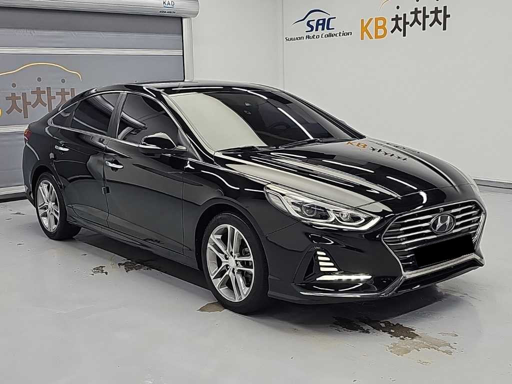 Hyundai Sonata — photo 04