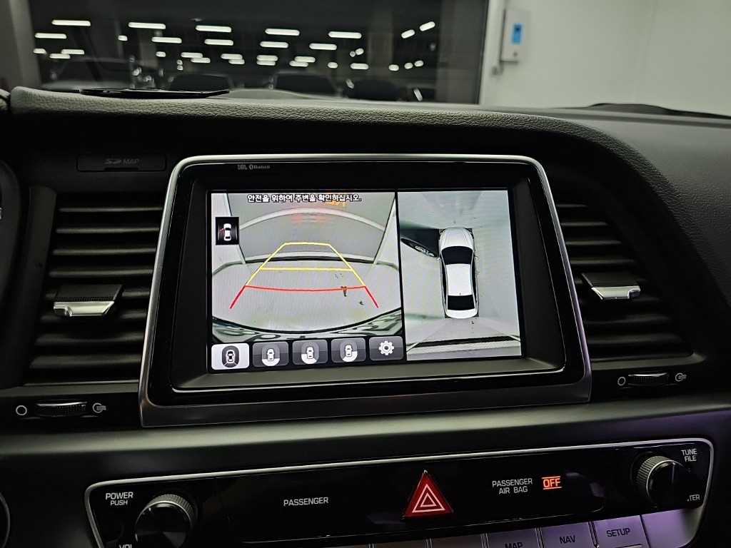Hyundai Sonata — photo 15