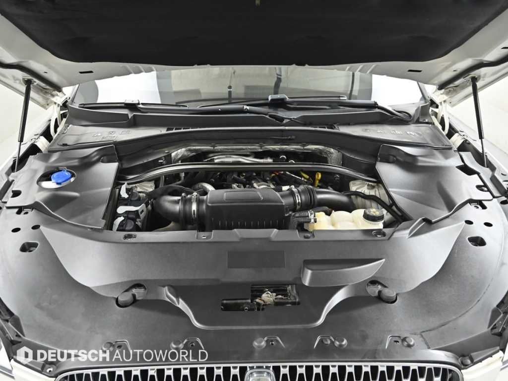 Lincoln Aviator — photo 06