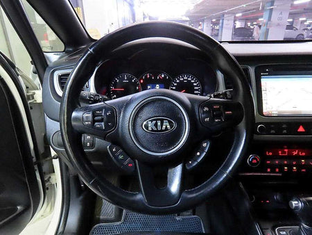 Kia Carens — photo 08